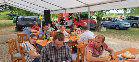 Egy hűsítő ital a finom babgulyás, pacal vagy lángos után mindenkinek jól esett