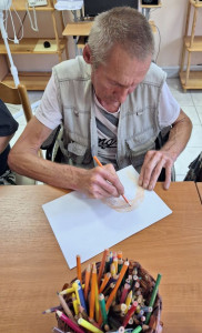 Férfi ellátottunk is rajzol