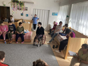 a mese megbeszélése