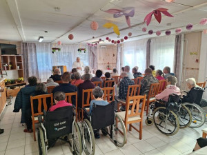 Szép számmal vesznek részt ellátottjaink  a szentmisén 