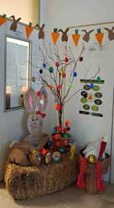 A húsvétra hangoló foglalkozáson elkészült dekoráció