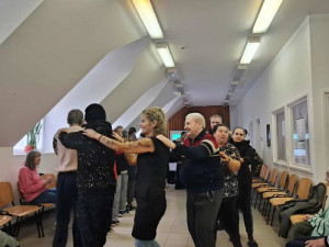 Közös tánc