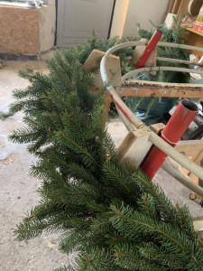 A csípős hideg elől a műhelybe menekültünk