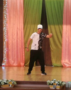 Hip-hop improvizáció dákai lakónk előadásában