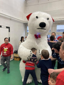 kicsikkel egy nagy ölelés