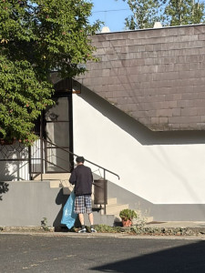 A szemetesek ürítése naponta többször időzített munka