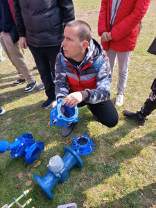 Lakóink ismerkednek a szereléshez használatos szerelvényekkel