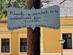 Az összetartozás táblája