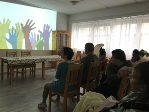 minden ember egyforma