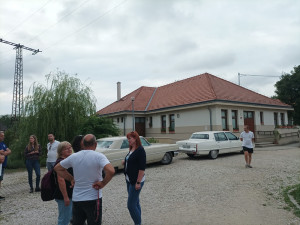 A „Gróf Batthyány Lajos Emléktúra” résztvevői intézményünk udvarán