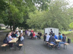 Megnyitó