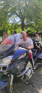nagyon jó a motoron