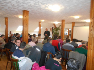 A képen a hittan egy pillanata látható