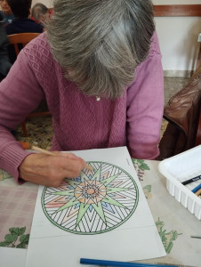 Készül a mandala