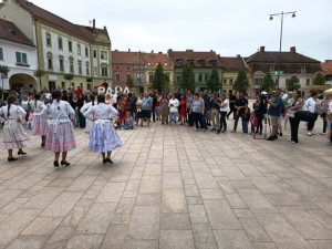 Pillanatképek az eseményről