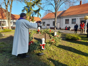 Koszorú megáldása