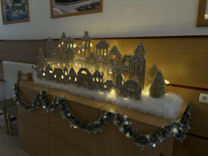 Karácsonyi hangulatú dekoráció