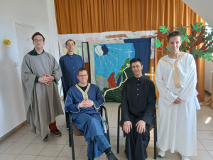 Csapatunk a jelenethez készülve