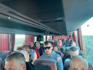 Útban Budapest felé, mindenki a fedélzeten.
