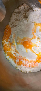 A tésztát bedagasztottuk 