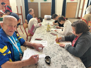 Kezdődhet a színezés