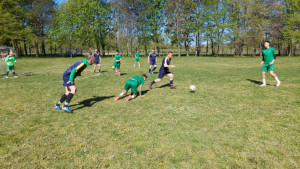 Labdarúgó mérkőzés közben Darvastó 2-es csapata