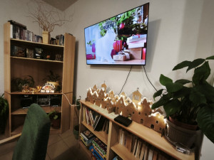 Mesebeli havas falu fényekkel