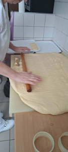 A fánkokat kiszaggattuk