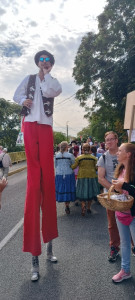 Pogácsát is kínáltunk a nézelődőknek