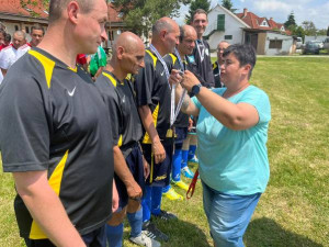 Az éremátadó és a díjazottak