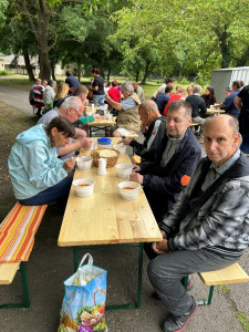 A finom ebéd közben
