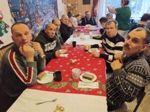 Várják a finom süteményeket