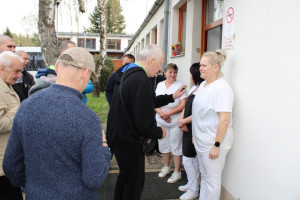 A konyha dolgozói sem maradtak ki a locsolásból