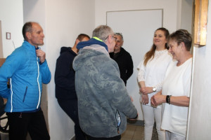 A gondozók sem hervadnak el,