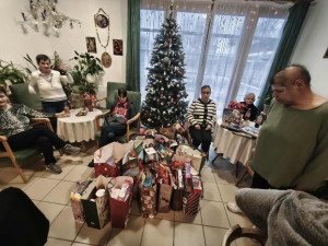 És a várva várt ajándékosztás