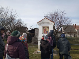 A stációk előtti beszélgetésen.